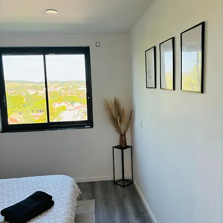 Jolie Duplex Dans Le Centre D *